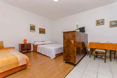 Holiday flat family holiday Slatine