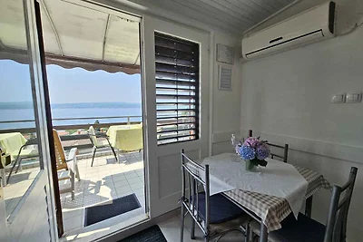 Ferienwohnung mit Terrasse und Meersicht