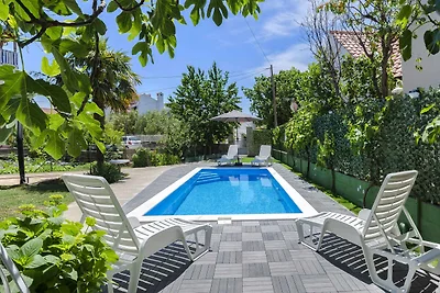 Ferienwohnung mit Klimaanlage und Pool