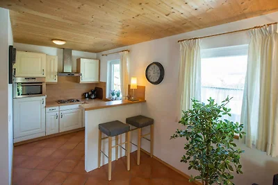 Chalet mit Hallenbad und Sauna