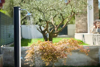 Villa mit Pool und Klimaanlage