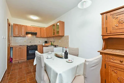 Ferienwohnung mit Balkon und Klimaanlage