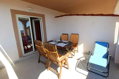 Ferienwohnung mit Klimaanlage und Garten