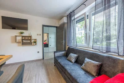 Ferienwohnung mit Terrasse und Klimaanlage
