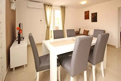Appartamento Vacanza con famiglia Baska