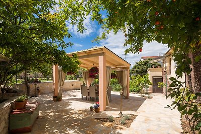 Ferienwohnung mit Terrasse und Klimaanlage