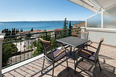 Ferienwohnung mit Balkon und Grill