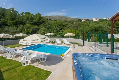 Holiday home relaxing holiday Seget Vranjica