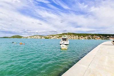 Appartamento Vacanza con famiglia Tisno