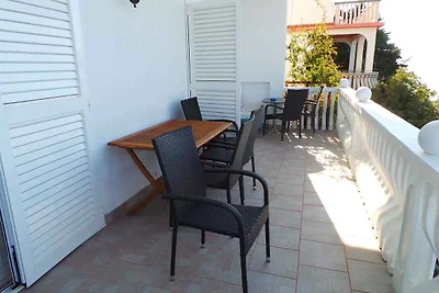 Ferienwohnung mit Terrasse in Meernähe