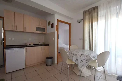 Ferienwohnung mit Klimaanlage und Parkplatz