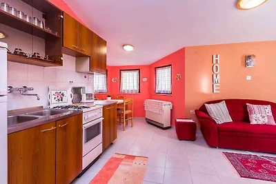 Ferienwohnung mit Balkon und Meerblick