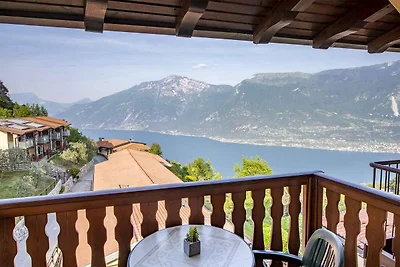 Hotelapartment mit seitlicher Seeblick