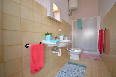 Ferienwohnung mit Klimaanlage und Balkon