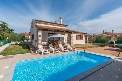 Villa mit Klimaanlage und Pool