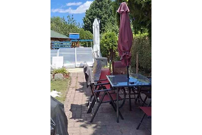 Ferienhaus mit Pool, Klima und moderner