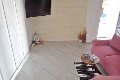 Ferienwohnung mit Klimaanlage und Pool