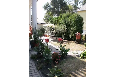 Ferienwohnung mit Garten, Balkon und