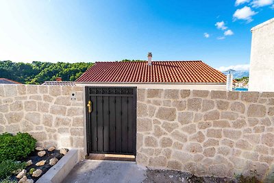 Ferienwohnung mit Klimaanlagen und Terrasse