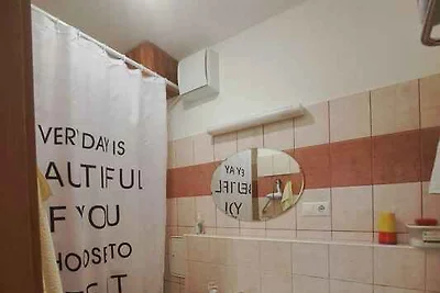 Ferienwohnung mit Klimaanlage und WLAN