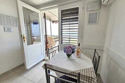 Ferienwohnung mit Terrasse und Meersicht