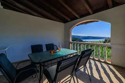 Appartamento Vacanza con famiglia Lopar
