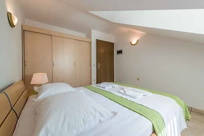 Holiday flat family holiday Ciovo, Mastrinka