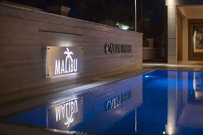 Luxuriöse 5-Sterne-Villa Malibu Eclipse auf d