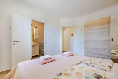 Ferienwohnung mit Terrasse