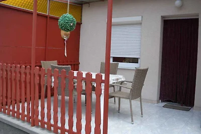 Ferienwohnung mit Grillmöglichkeit und Garten