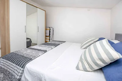 Ferienwohnung mit Klimaanlage und Grill