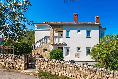 Ferienhaus mit Pool und Grill