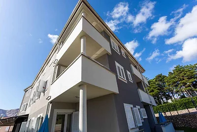 Ferienwohnung mit Klimaanlage und Terrasse