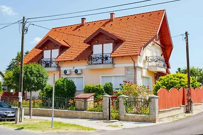 Ferienwohnung mit einem schönen Garten und
