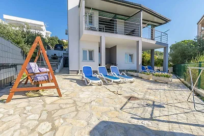 Ferienwohnung mit Balkon und Meerblick