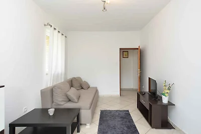 Ferienwohnung mit Klimaanlage und Terrasse