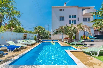 Ferienwohnung mit Pool und Whirpool