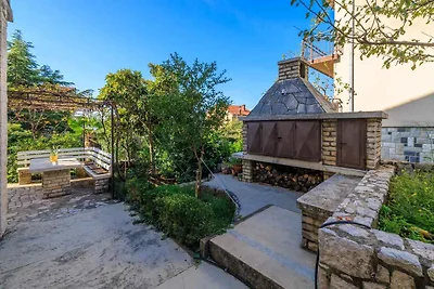 Ferienwohnung mit Terrasse und Klimaanlage