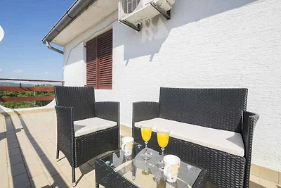 Ferienwohnung mit Klimaanlage und Meerblick