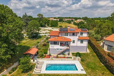 Vakantiehuis Ontspannende vakantie Jakovici