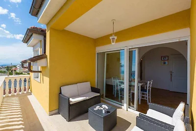 Ferienwohnung mit Terrasse und Meerblick