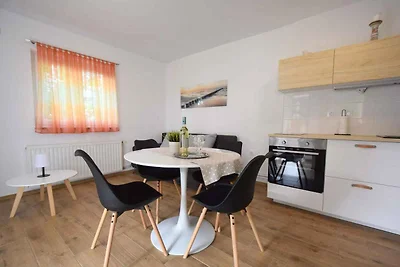 Ferienwohnung mit Balkon und Klimaanlage