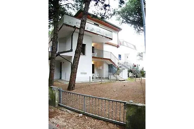 Ferienwohnung mit Klimaanlage und Balkon