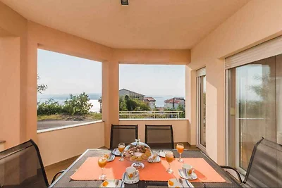 Ferienwohnung mit Terrasse
