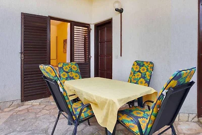 Ferienwohnung mit 20 qm grosser Terrasse