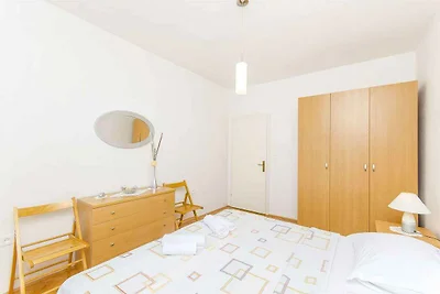Ferienwohnung mit Terrasse und Meerblick