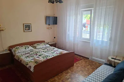 Ferienwohnung mit Terrasse und Klimaanlage