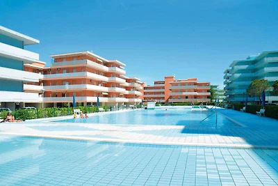 Studio mit Klimaanlage, Balkon und Pool