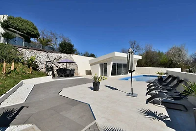 Luxuriöses Studio-Apartment mit eigenem Jacuz