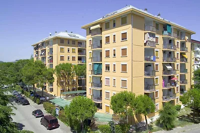 Ferienwohnung mit Klimaanlage und Balkon